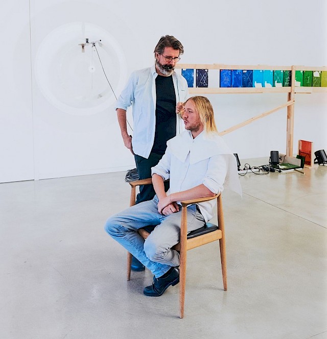 Malte Bartsch, Haarschneiden, 2018 (series of 5 images). PArt Charity Auction